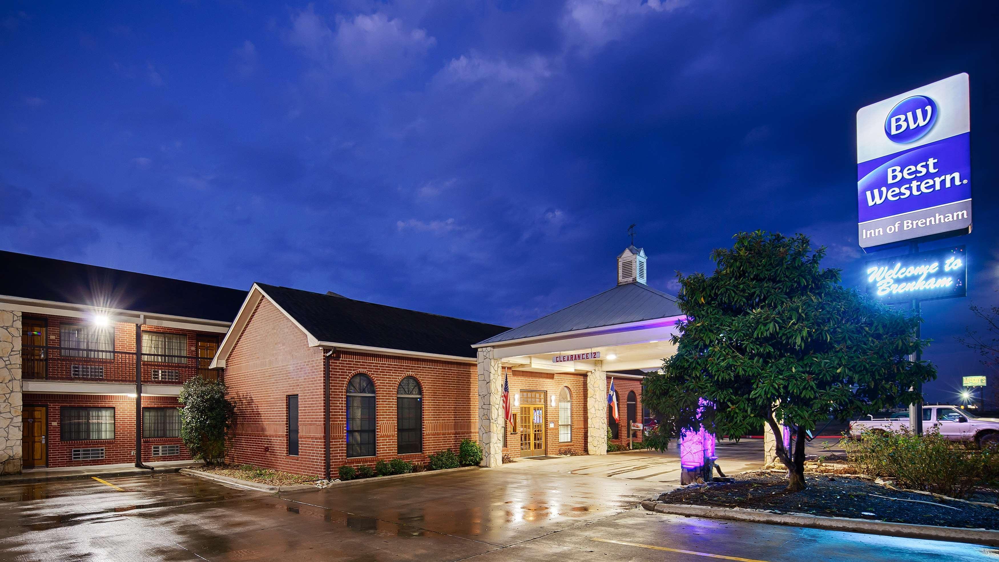 Best Western Inn Of Brenham Ngoại thất bức ảnh